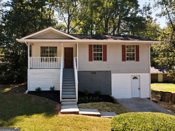 215 Sherwood Loop, Mcdonough, GA 30253