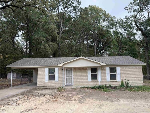 2213 Crestwood , Pine Bluff, AR 71603