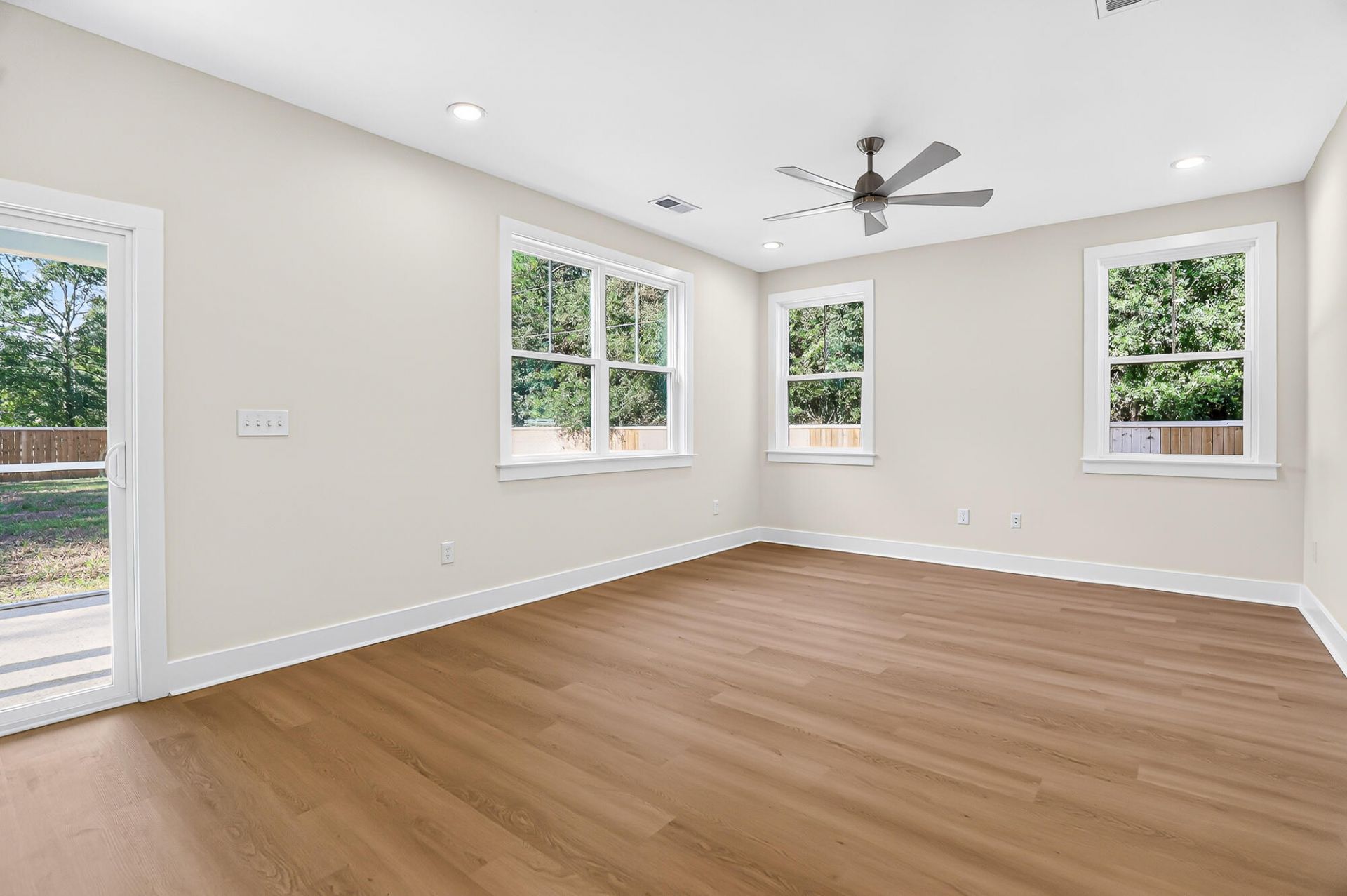 3314 Log Cabin Road Photo 14