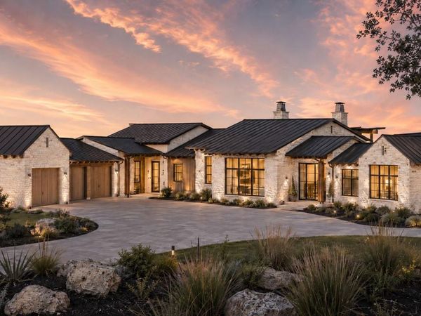 4408 Amarra DR, Austin, TX 78735