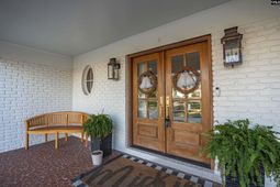 1680 Shady Lane  photo 4