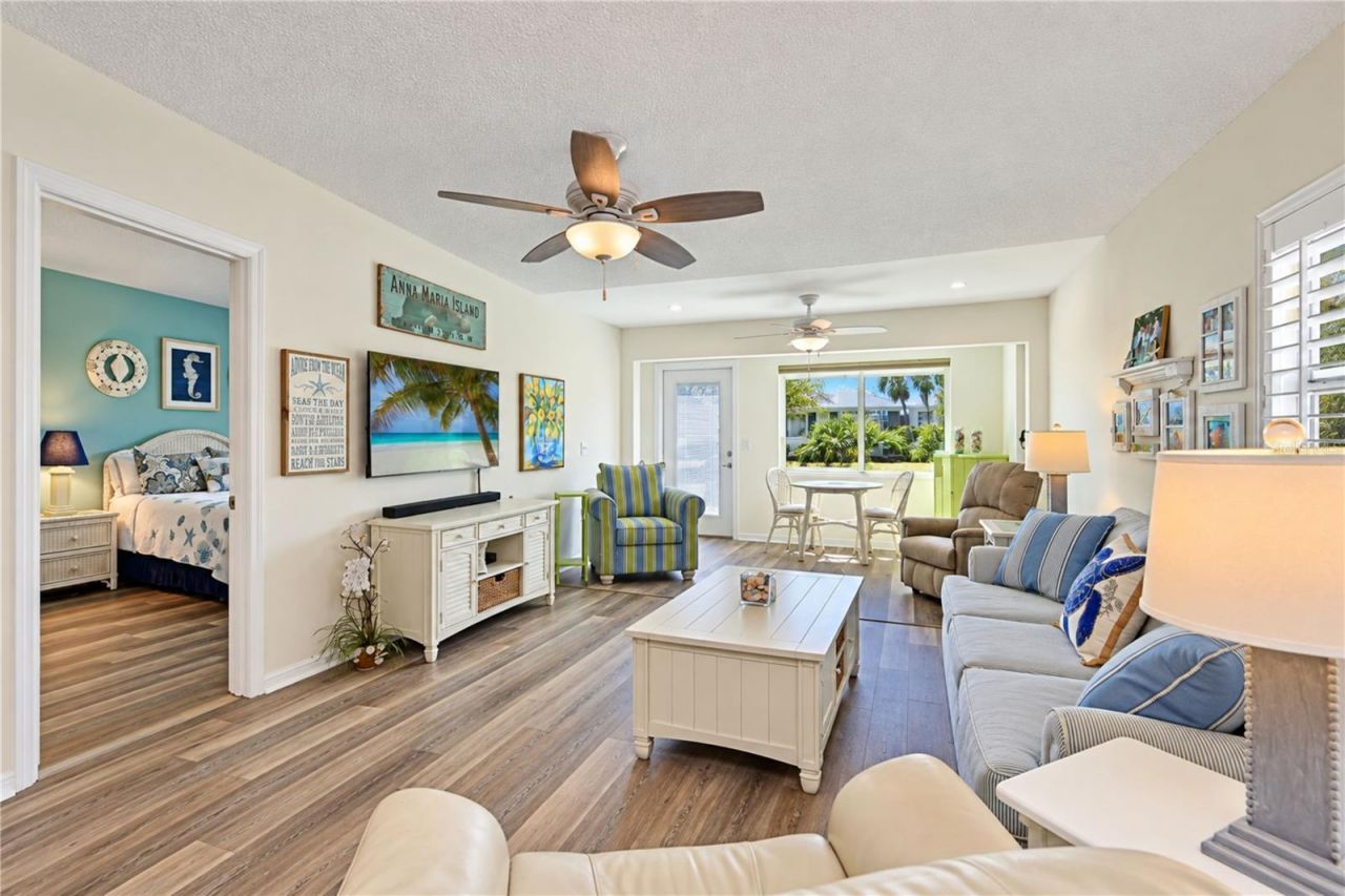9416 Concord Circle , Bradenton, FL 34210 Photo