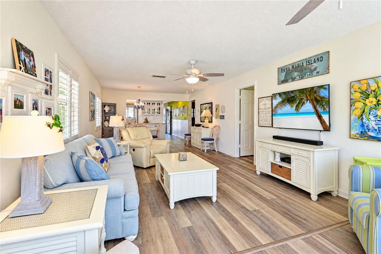 9416 Concord Circle , Bradenton, FL 34210 Photo