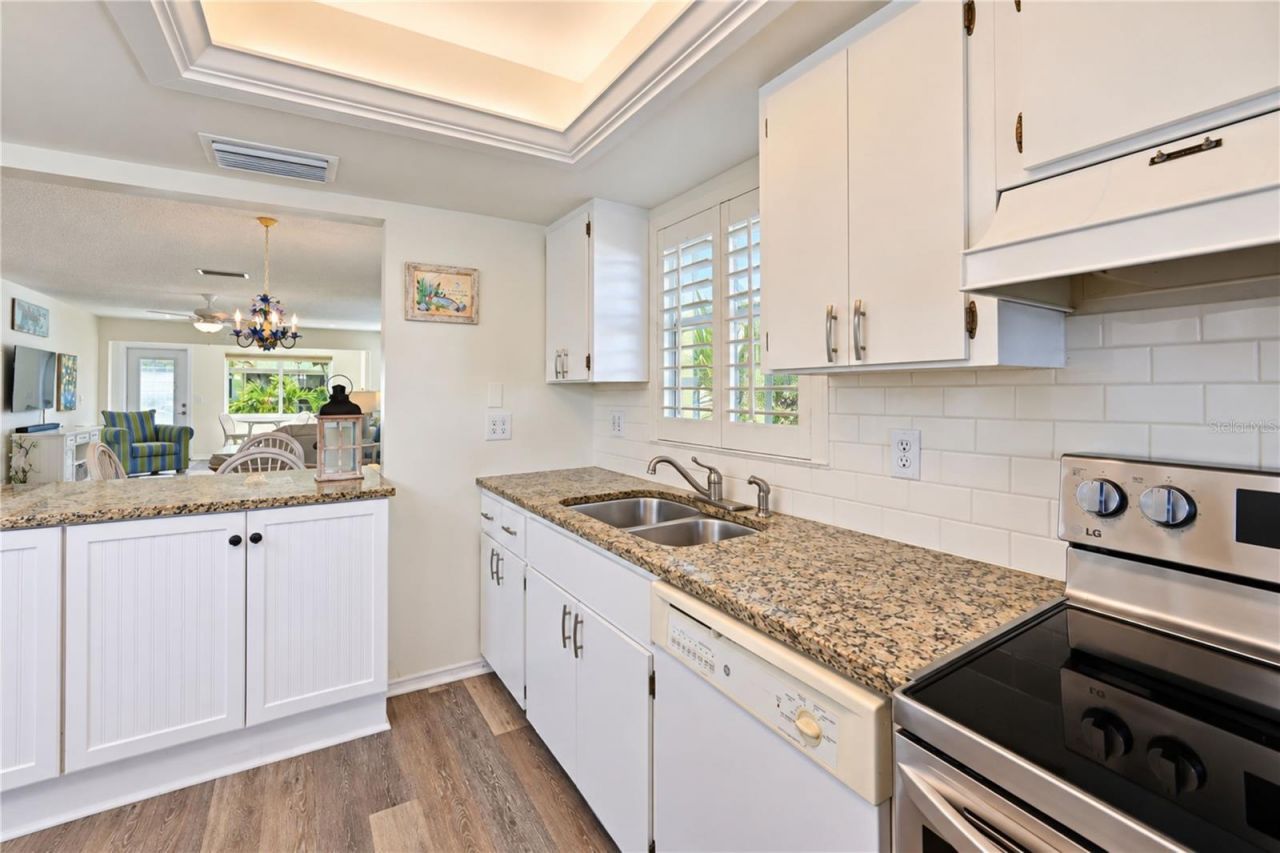 9416 Concord Circle , Bradenton, FL 34210 Photo