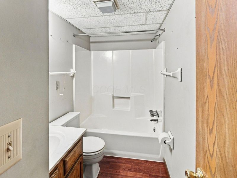 4115 Karl Road , Unit 201, Columbus, OH 43224 Photo 16