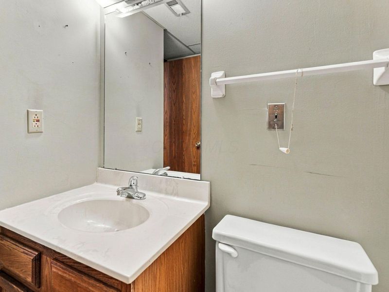 4115 Karl Road , Unit 201, Columbus, OH 43224 Photo 22