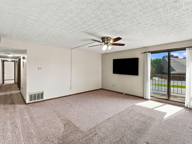 4115 Karl Road , Unit 201, Columbus, OH 43224 Photo 3
