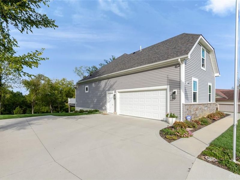 6971 Breckenwood Drive, Huber Heights, OH 45424 Photo 48