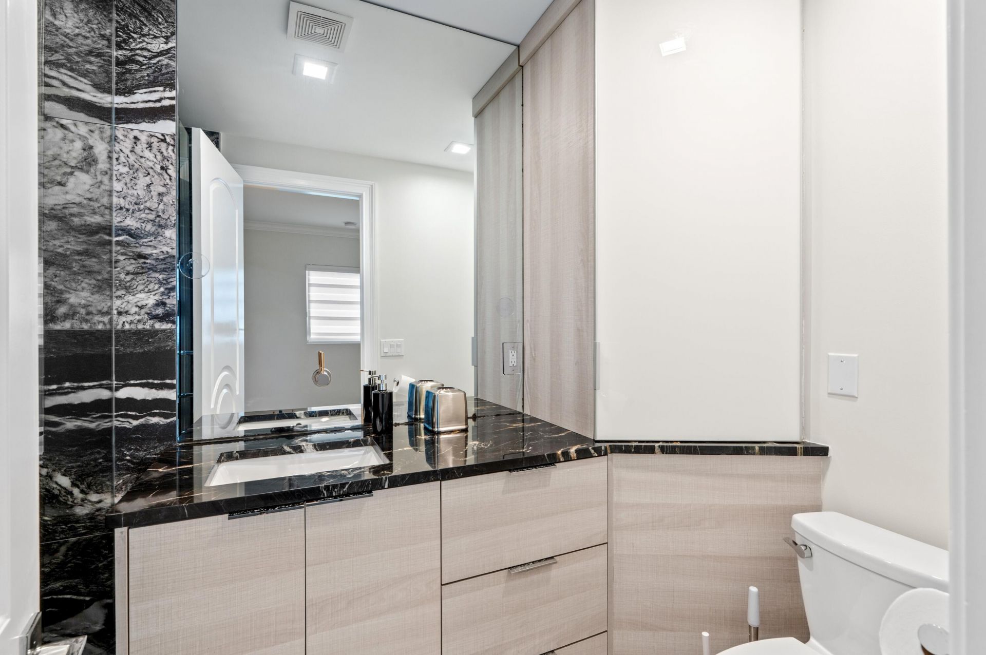 2307 N Riverside Drive, Pompano Beach, FL 33062 Photo