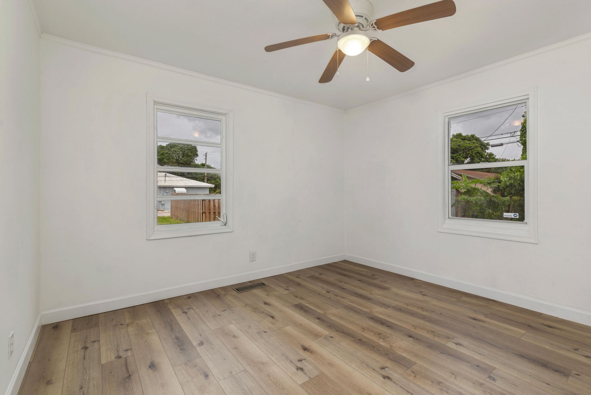 2518 N Genessee Avenue, West Palm Beach, FL 33409 Photo