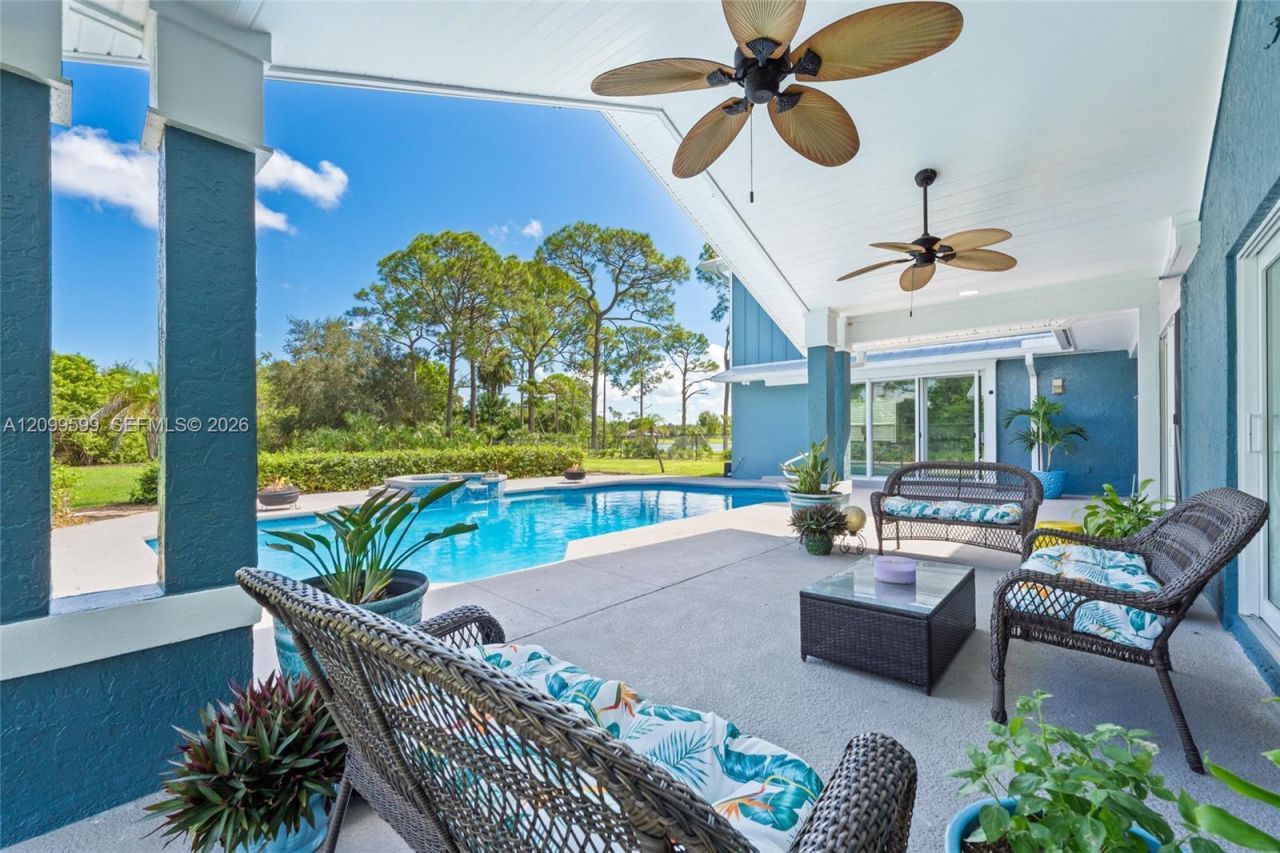 2121 SW Racquet Club Dr, Palm City, FL 34990 Photo