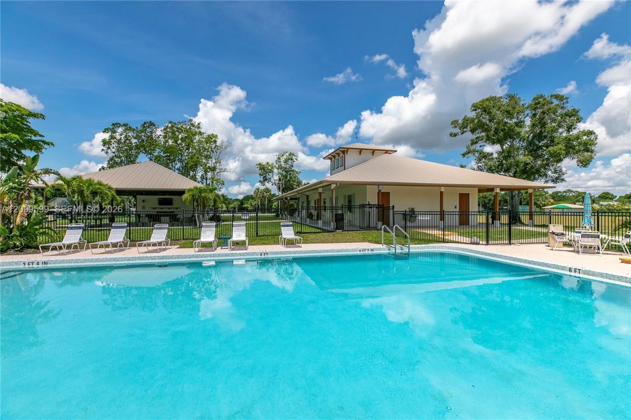 2121 SW Racquet Club Dr, Palm City, FL 34990 Photo