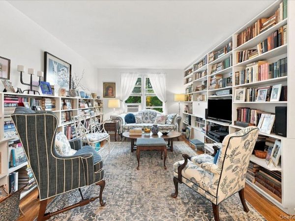 5621 Netherland Avenue, Unit 3D, Bronx, NY 10471