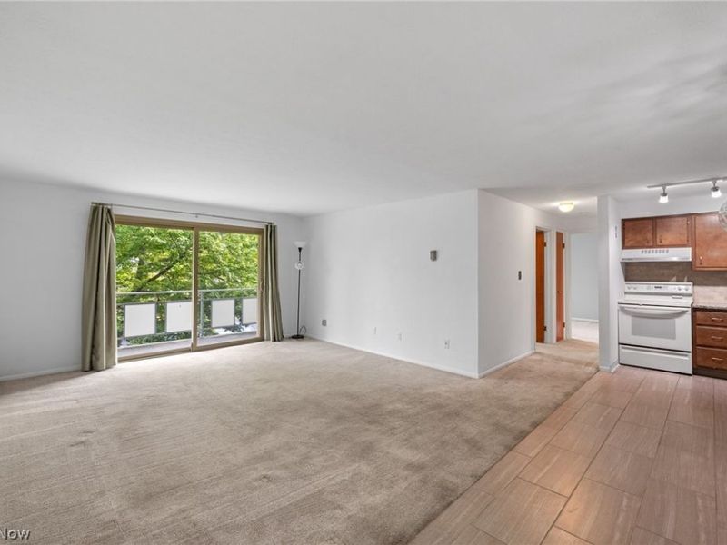 3400 Wooster Road, Unit 313, Rocky River, OH 44116 Photo 3