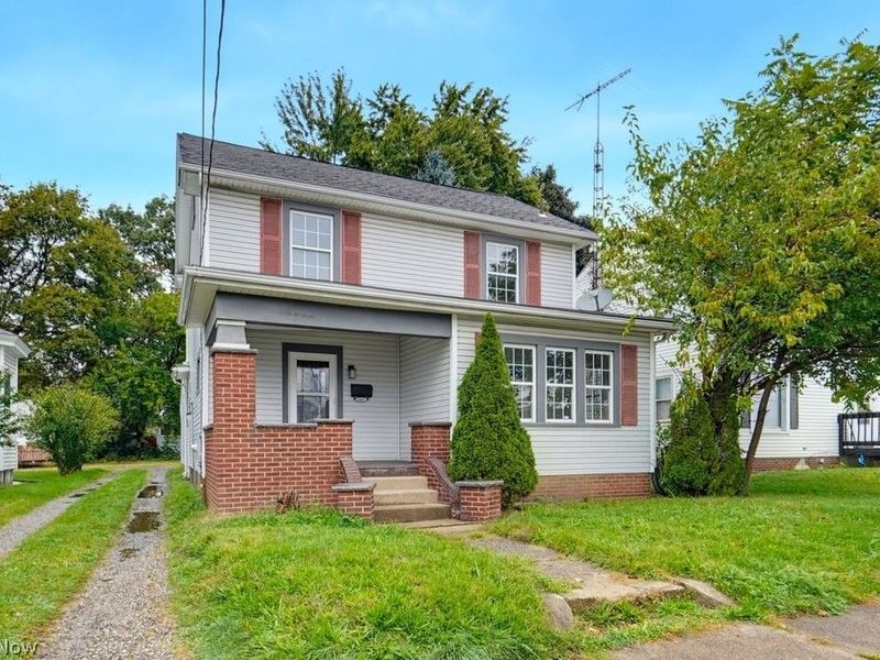 1401 Ridgeway Place NW, Canton, OH 44709 Photo 2