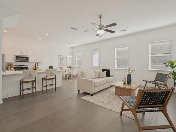 2008 Bethlehem Street , Irving, TX 75061