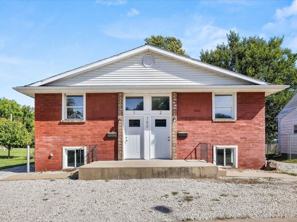 702 4th Avenue , Ottawa, IL 61350