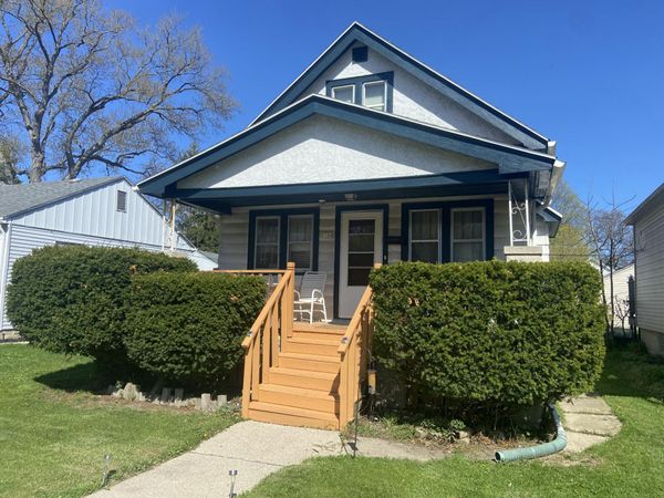 5724 N 41st St, Milwaukee, WI 53209