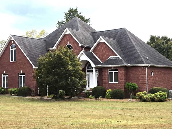 133 Westmeade Dr , Winchester, TN 37398