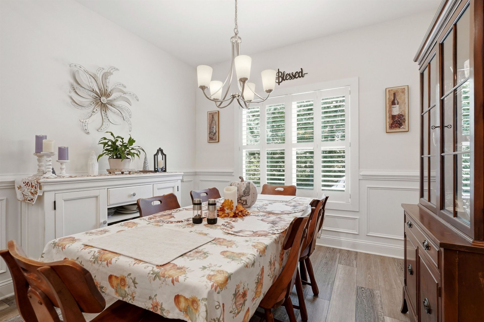 112 Northwoods Ct. Photo 7