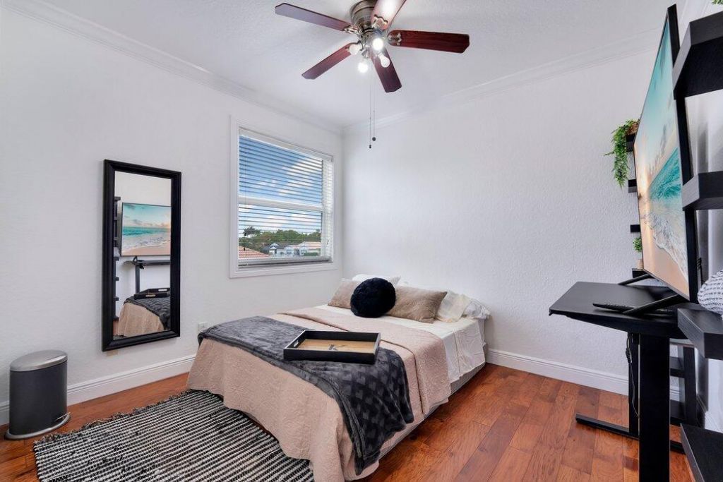 2242 SW 130th Terrace, Miramar, FL 33027 Photo