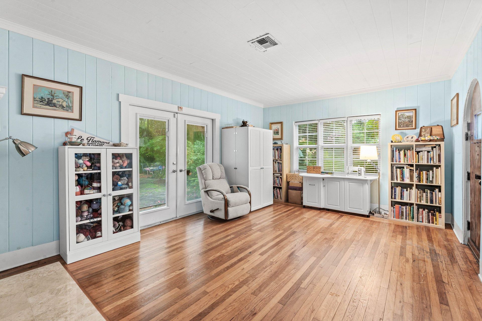 703 Sunset Road, West Palm Beach, FL 33401 Photo