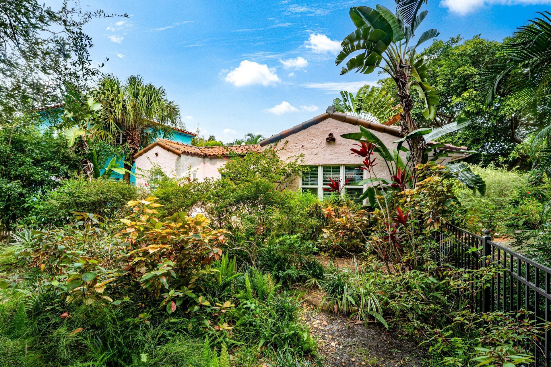 703 Sunset Road, West Palm Beach, FL 33401 Photo
