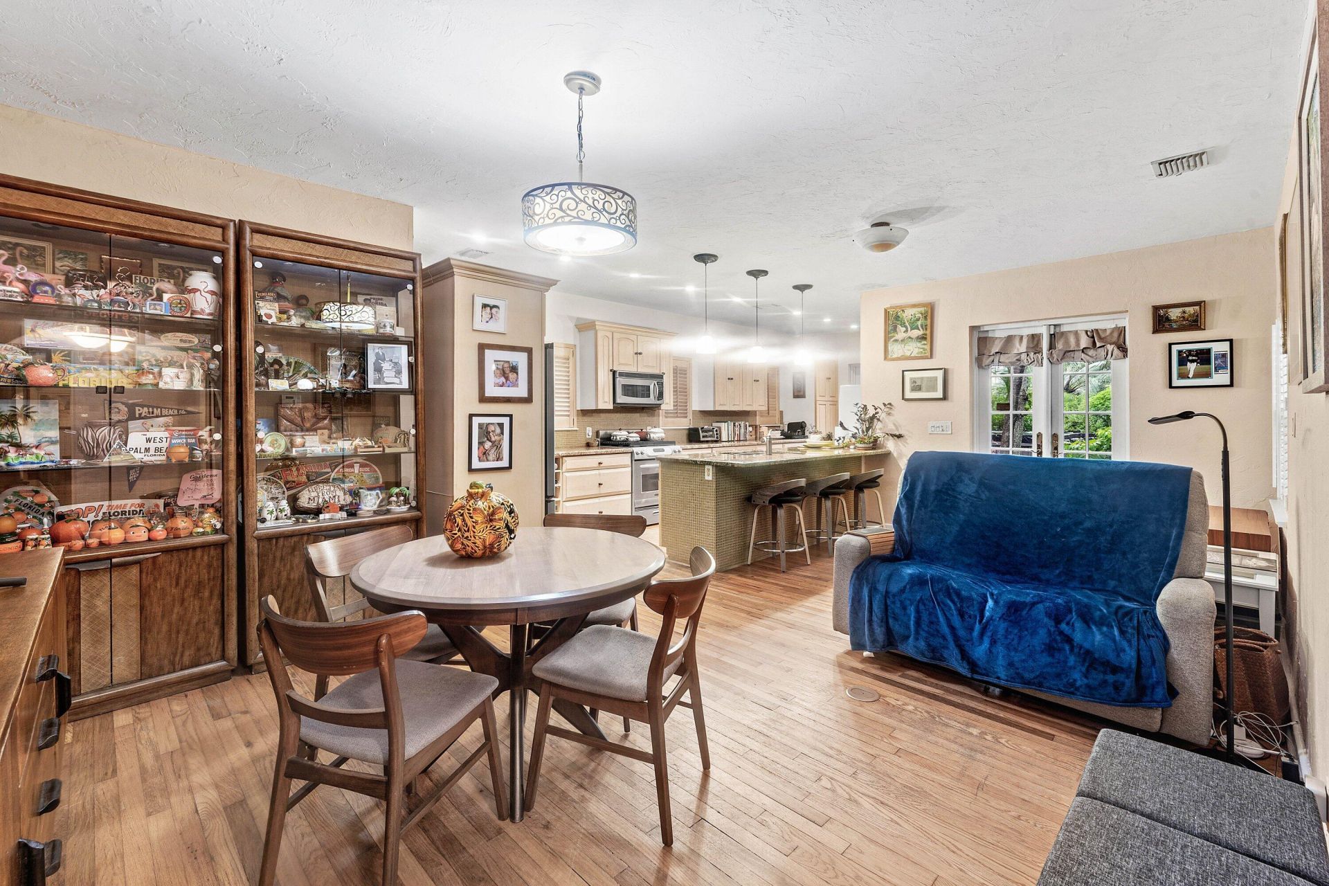 703 Sunset Road, West Palm Beach, FL 33401 Photo