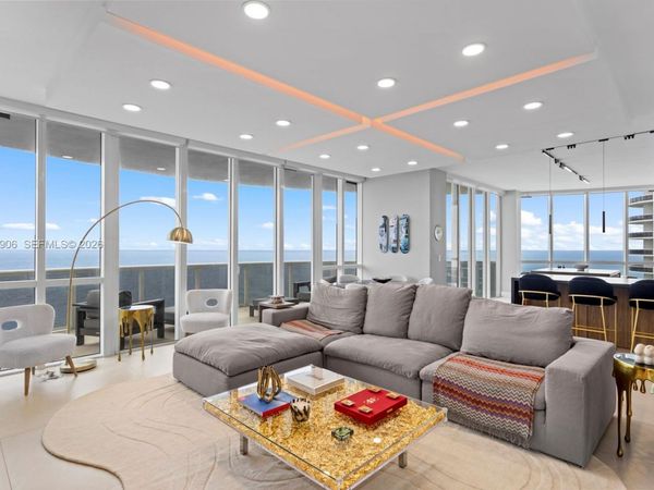 16001 Collins Ave, Unit 2901, Sunny Isles Beach, FL 33160