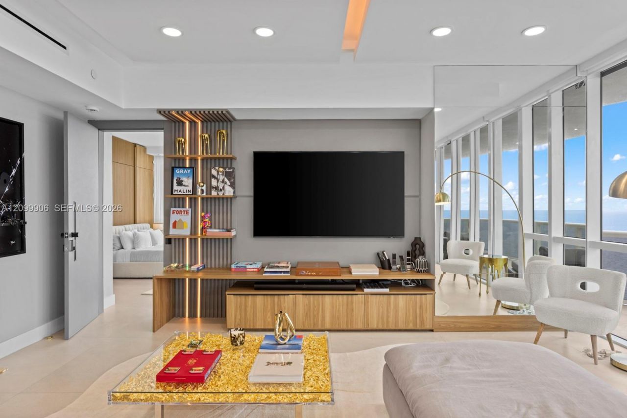 16001 Collins Ave, Unit 2901, Sunny Isles Beach, FL 33160 Photo