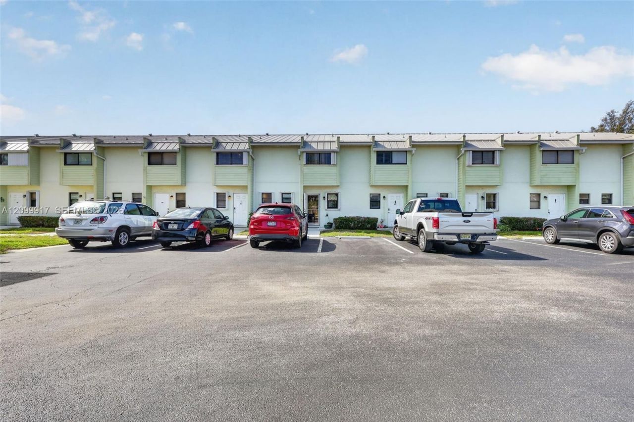 9425 S Ocean Dr , Unit 67, Jensen Beach, FL 34957 Photo