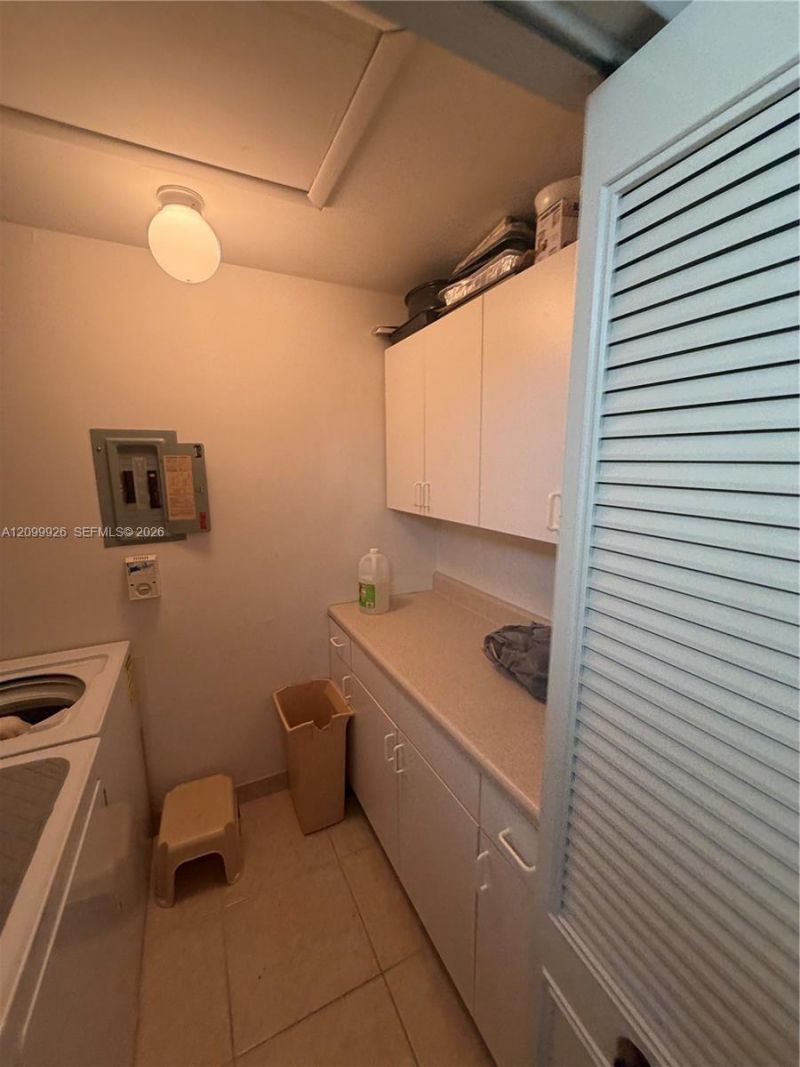 5949 La Pinata Blvd , Unit D-2, Greenacres, FL 33463 Photo