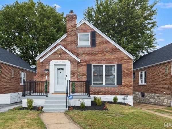 1739 Grape Avenue, St Louis, MO 63147