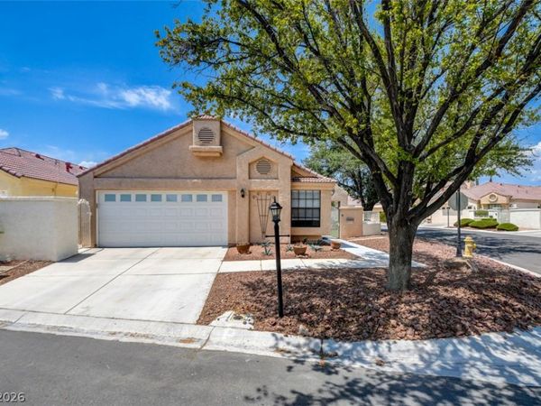 5257 Crooked Valley Drive , Las Vegas, NV 89149