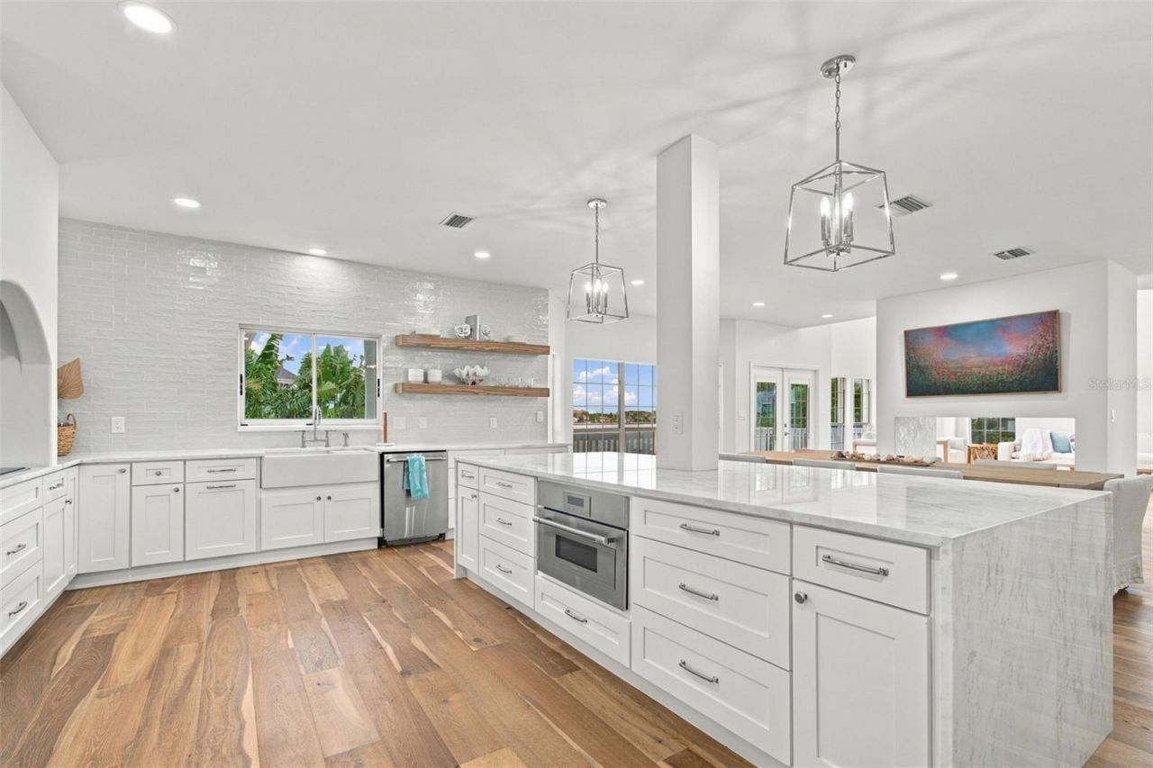 930 59th Avenue, Saint Pete Beach, FL 33706 Photo