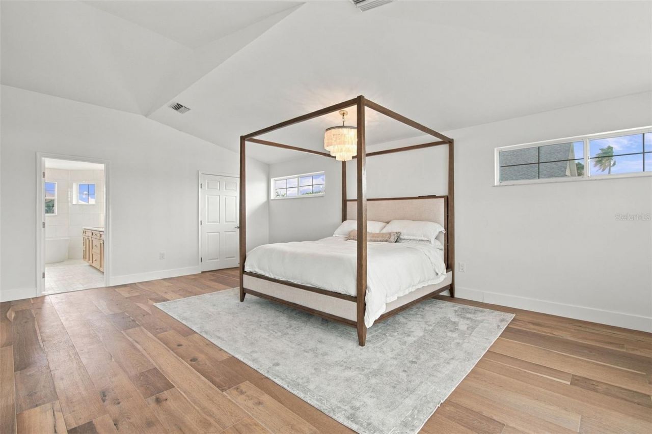 930 59th Avenue, Saint Pete Beach, FL 33706 Photo