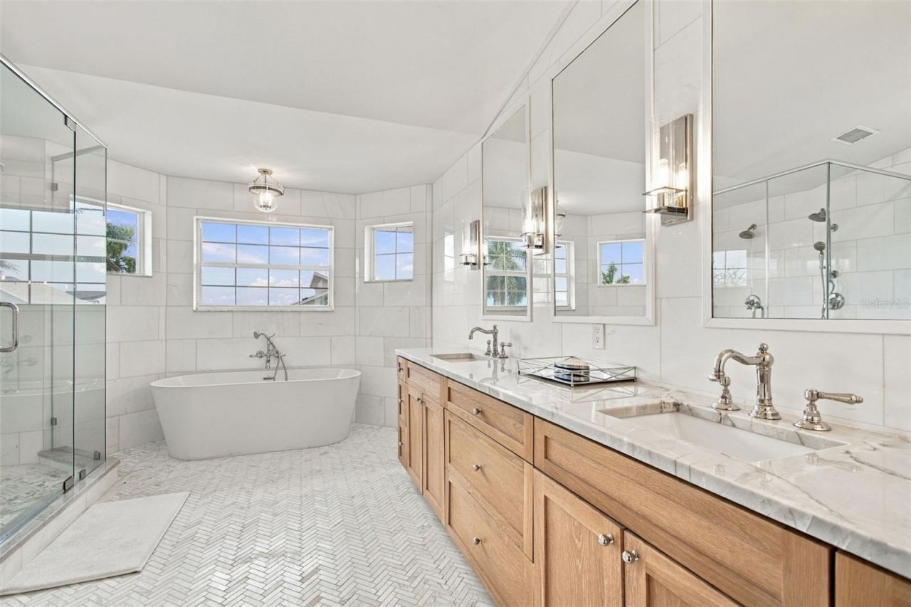 930 59th Avenue, Saint Pete Beach, FL 33706 Photo