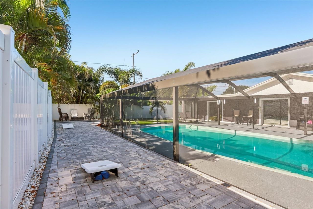 13914 84th Ter, Seminole, FL 33776 Photo