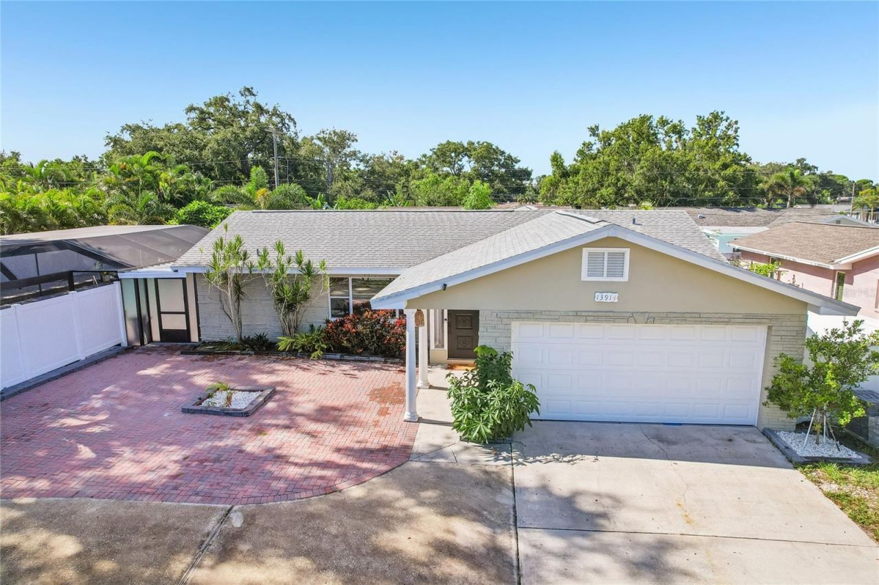 13914 84th Ter, Seminole, FL 33776 Photo