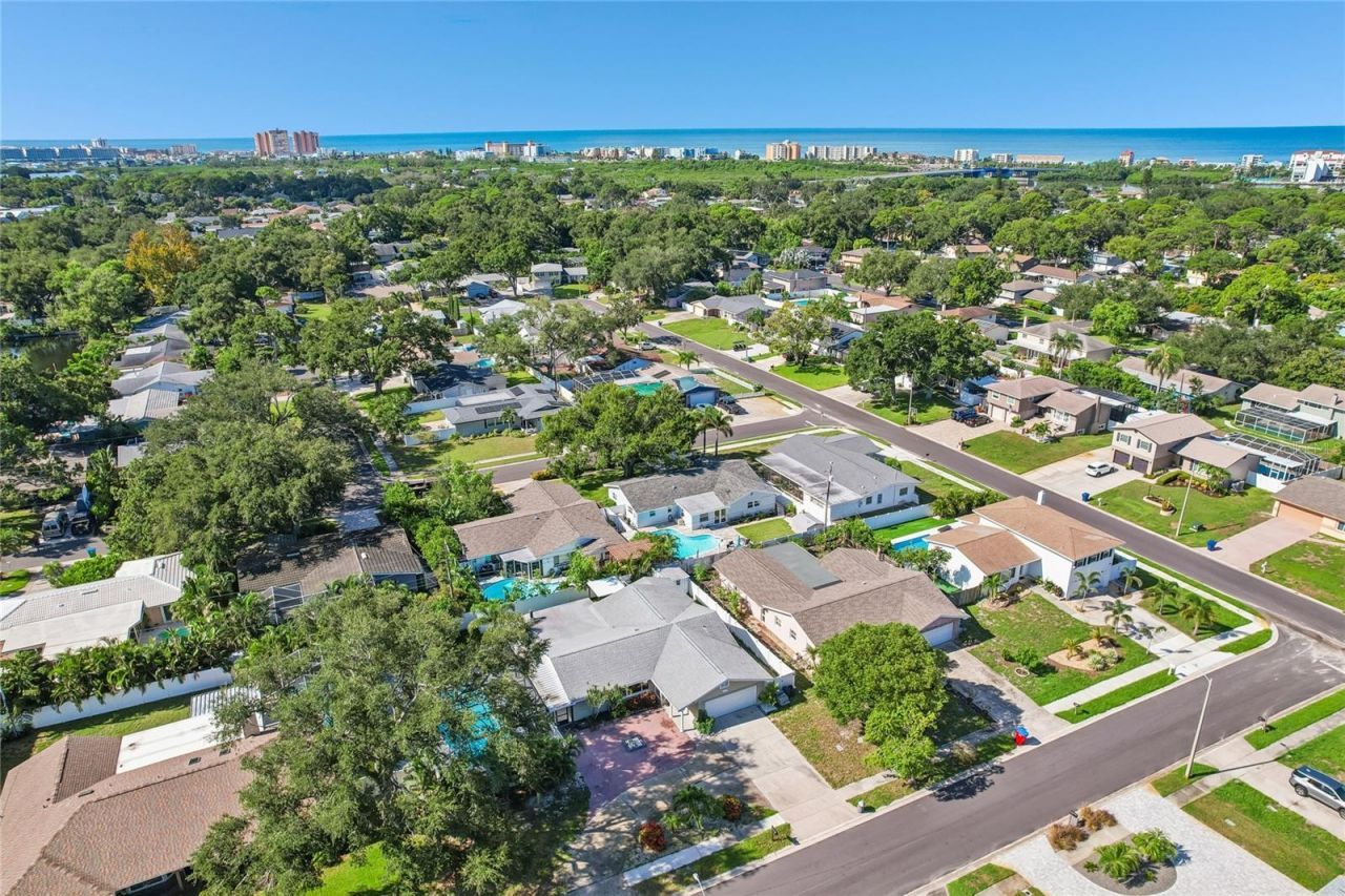 13914 84th Ter, Seminole, FL 33776 Photo