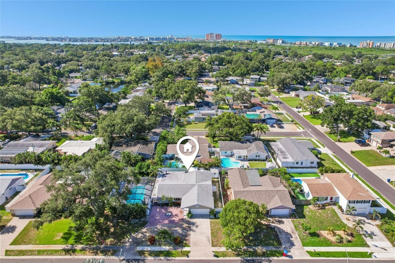 13914 84th Ter, Seminole, FL 33776 Photo