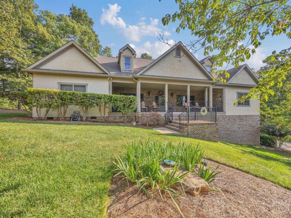 717 Rushing Water Trail, Rising Fawn, GA 30738