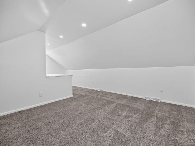 6954 Lois Drive, North College Hill, OH 45239 Photo 45