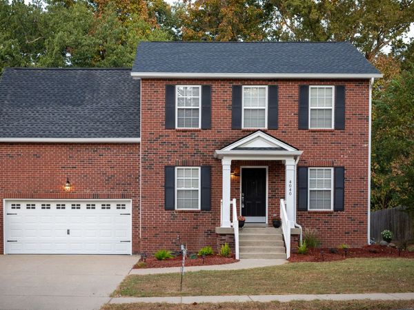 4040 Hallborough Way, Hermitage, TN 37076