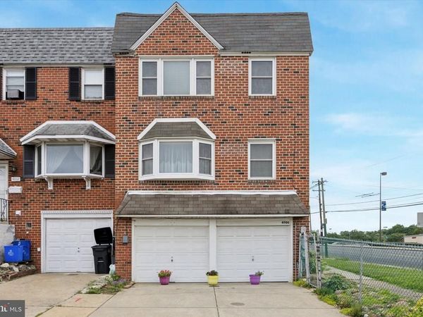 4000 LYMAN DRIVE, Unit 2, PHILADELPHIA, PA 19114