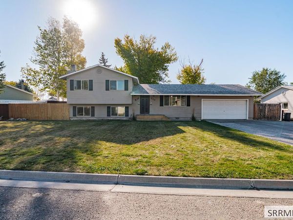 530 N Bob O Link Drive, IDAHO FALLS, ID 83401
