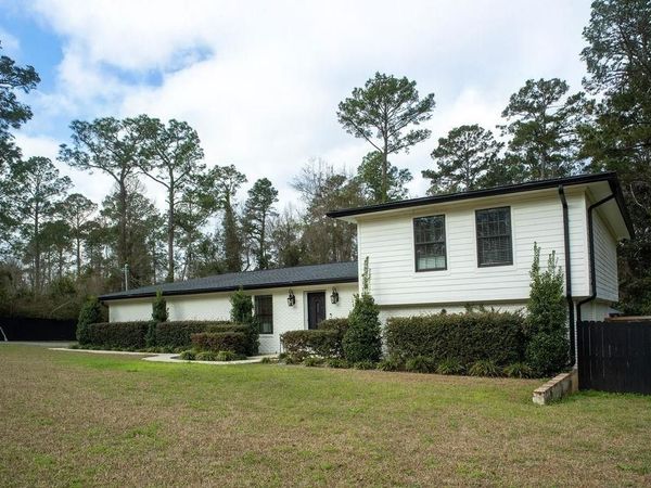 1221 Attapulgus Highway , Quincy, FL 32352