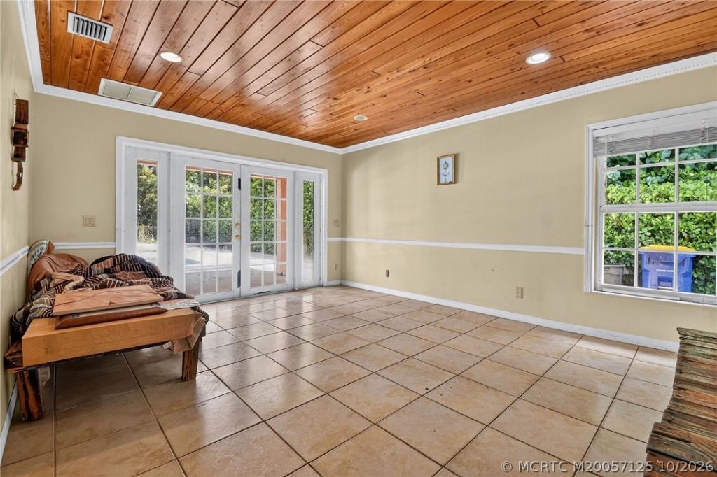 8331 SE Lundy Street, Hobe Sound, FL 33455 Photo