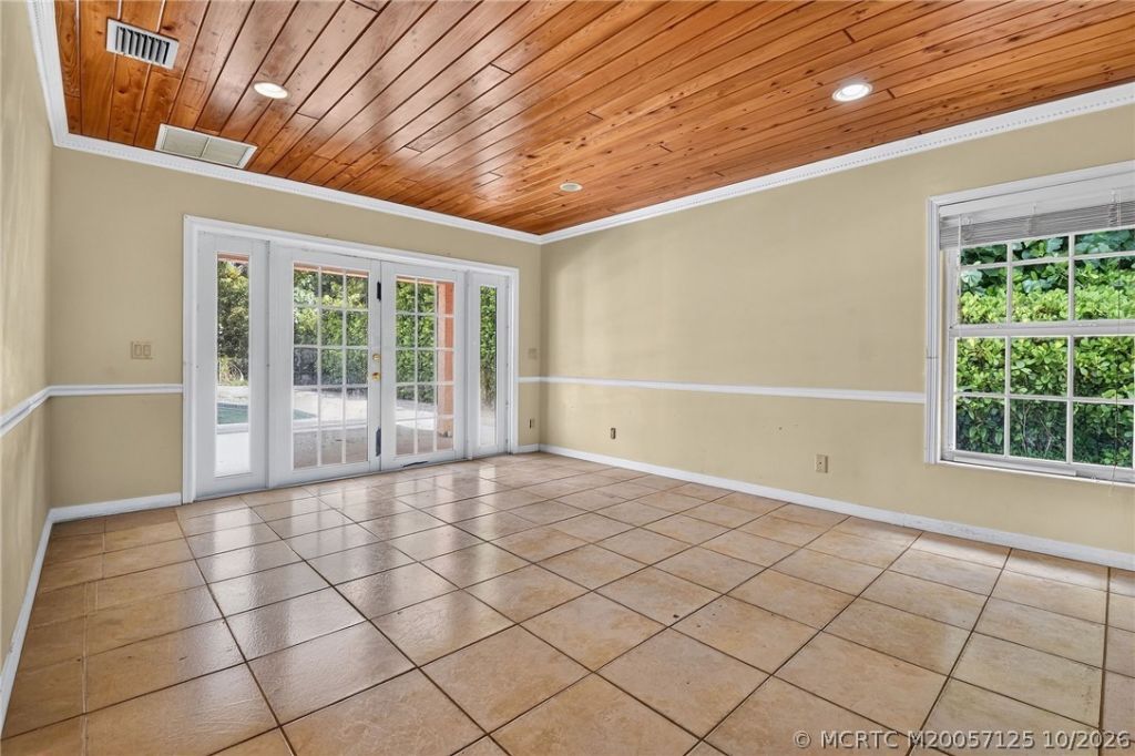 8331 SE Lundy Street, Hobe Sound, FL 33455 Photo