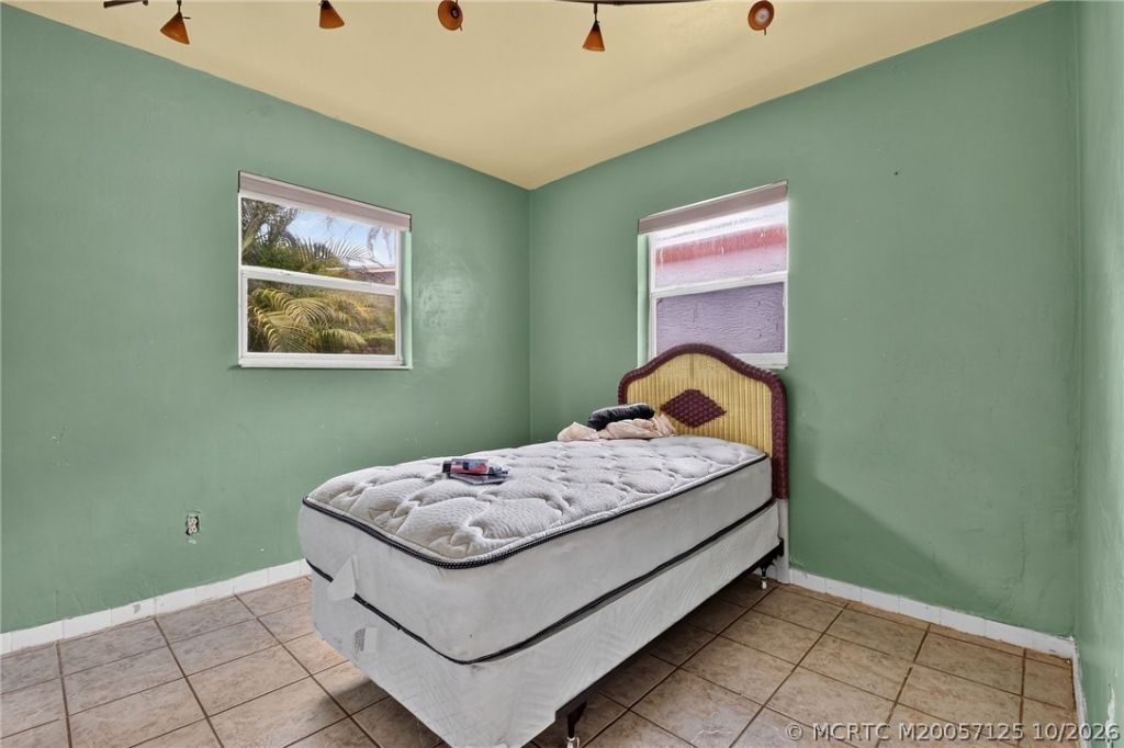 8331 SE Lundy Street, Hobe Sound, FL 33455 Photo